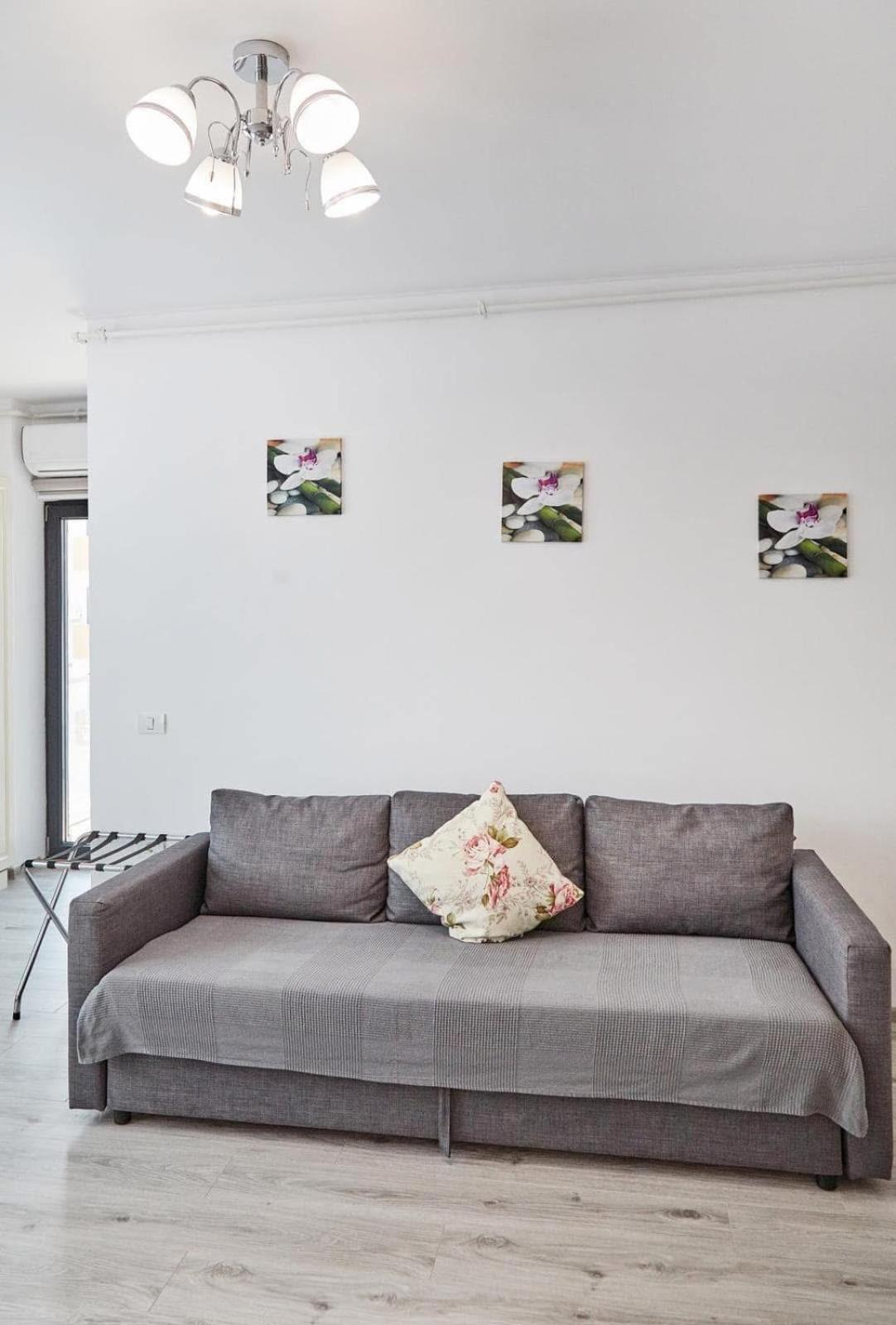 Excelsior Apartaments Mamaia Nord Năvodari Екстериор снимка